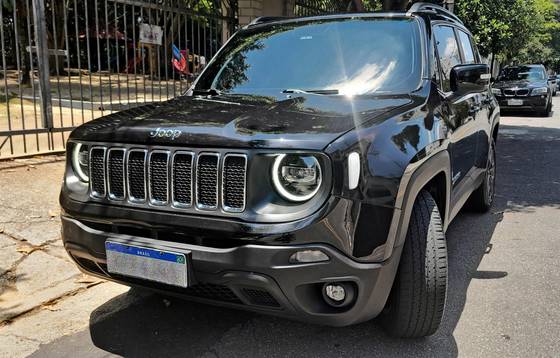 JEEP RENEGADE 1.8 16V FLEX LONGITUDE 4P AUTOMÁTICO